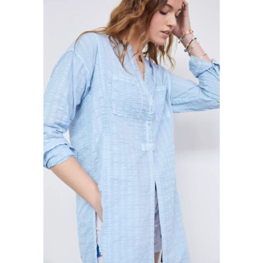 Anthropologie blue Pilcro‎ Seersucker Tunic Button down